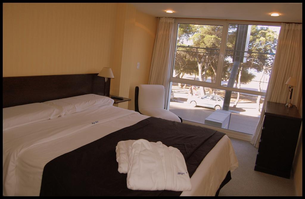 Playa Hotel Puerto Madryn Ngoại thất bức ảnh